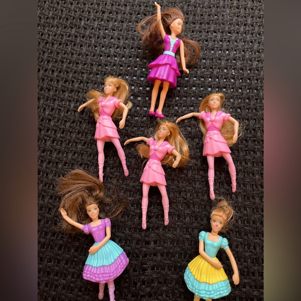 McDonald’s Dancing Barbie‎ Bundle (6)